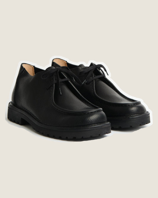 Astorflex: Embrace Sustainable Comfort with Handmade Italian Footwear - Meadow